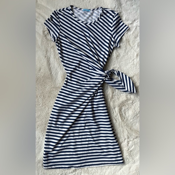 J. McLaughlin Dresses & Skirts - J. McLaughlin Navy and White Striped Dress, small